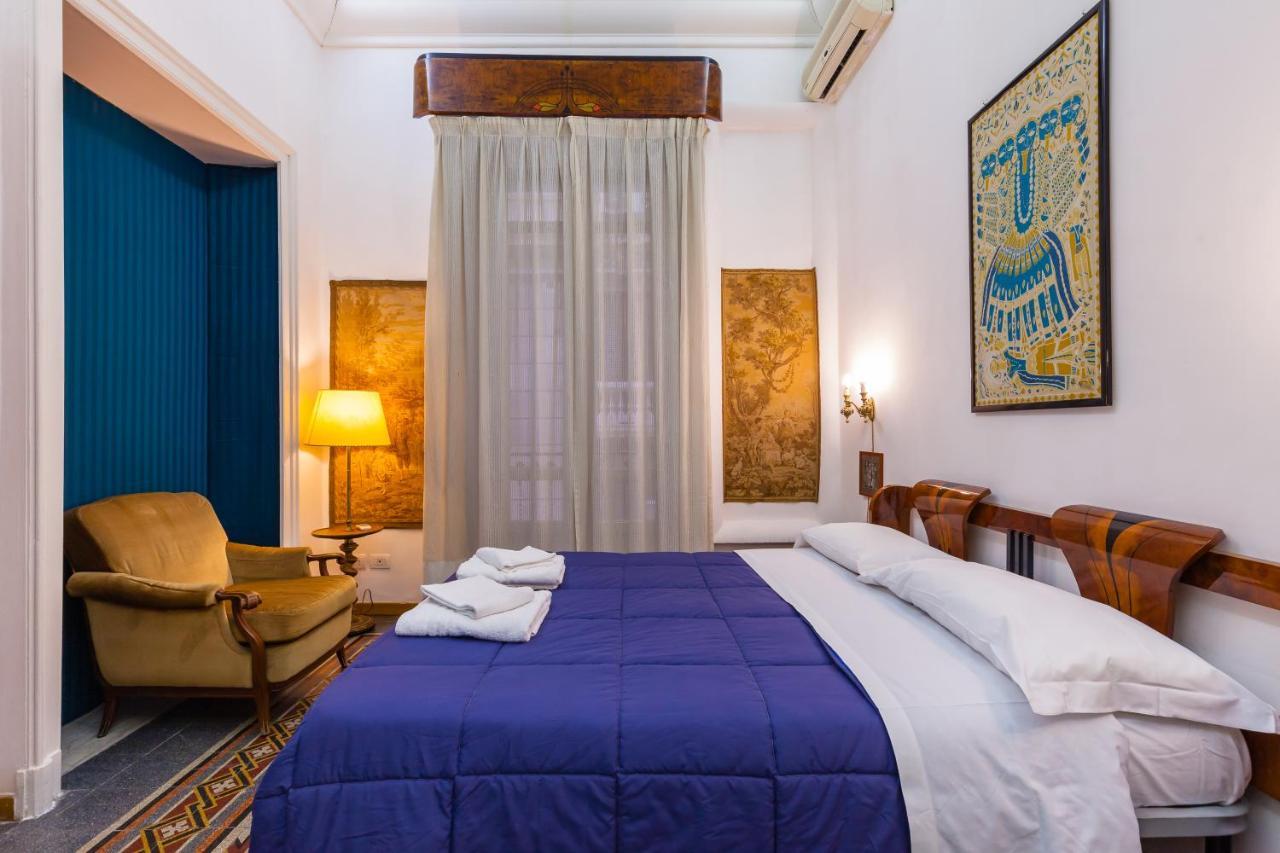 Ferienwohnung A Due Passi Dal Lungomare Di Mergellina By Wonderful Italy Neapel Exterior foto